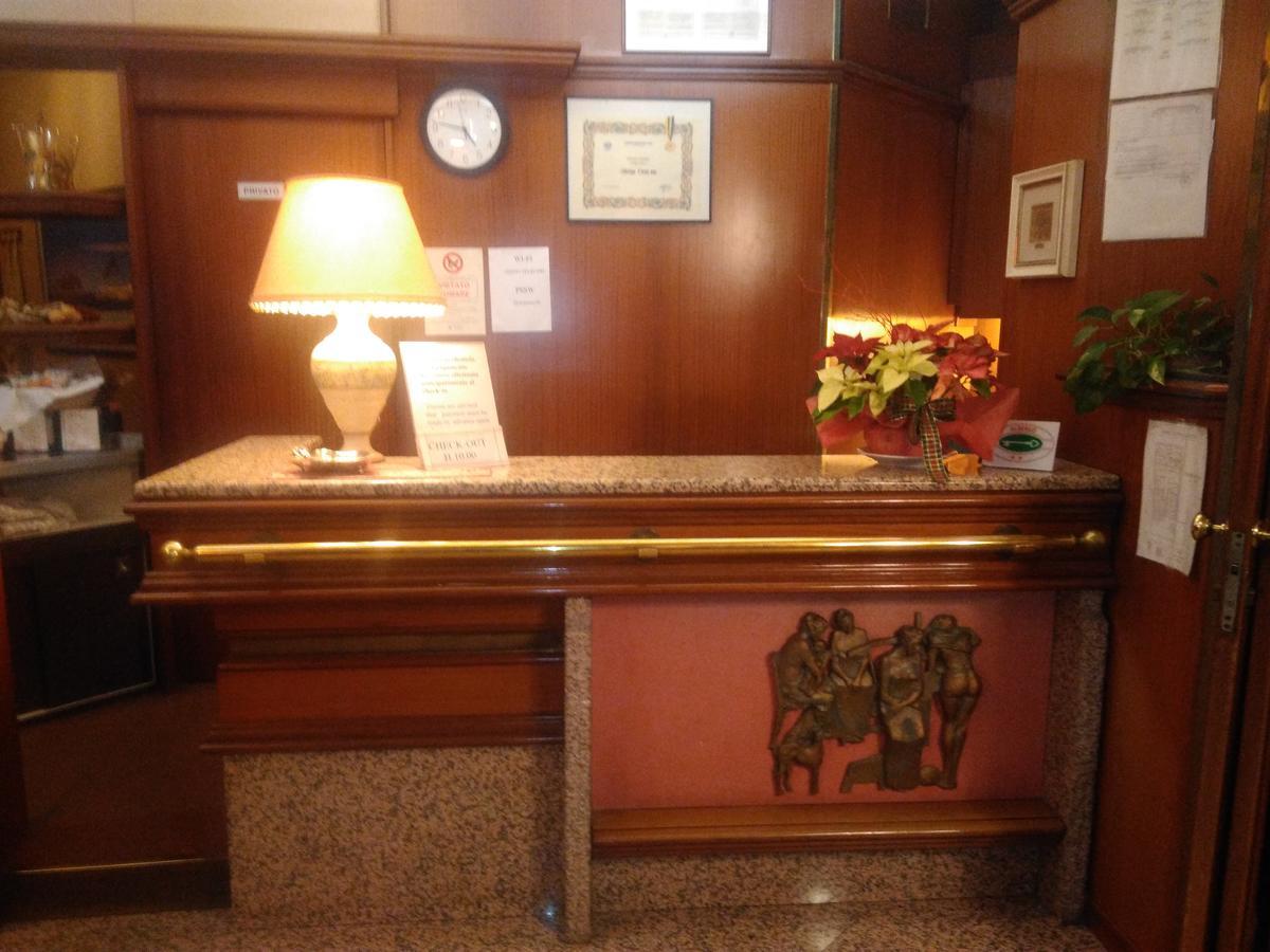Hotel Elena Verona Ngoại thất bức ảnh